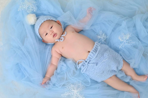 供卵助孕联系方式三岁宝宝肚子大